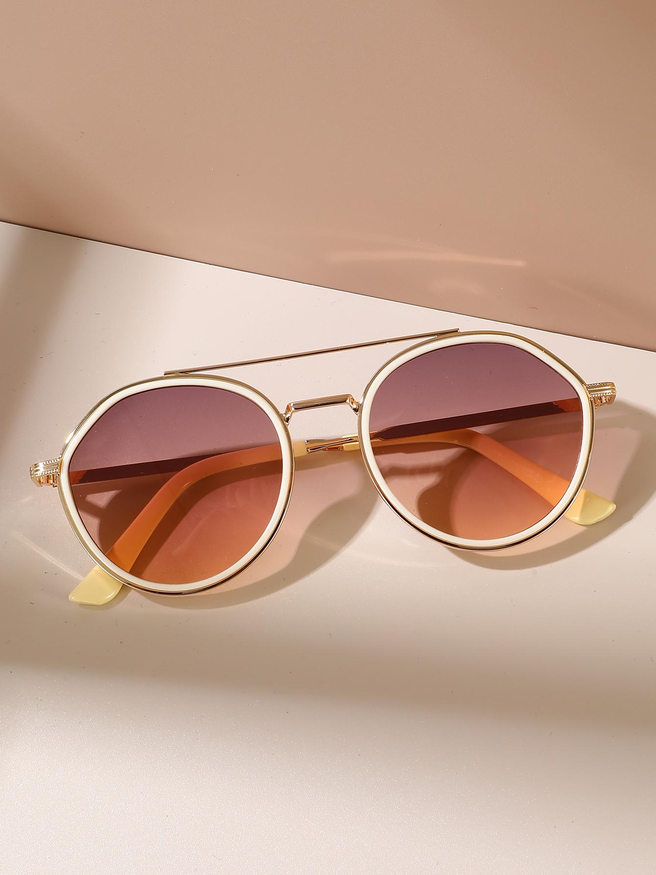 

1Pc Retro Metal Double Bridge Toad Frame Glasses Beige Frame Classic Luxury Fashion Design Fashion Street Style Party Glasses