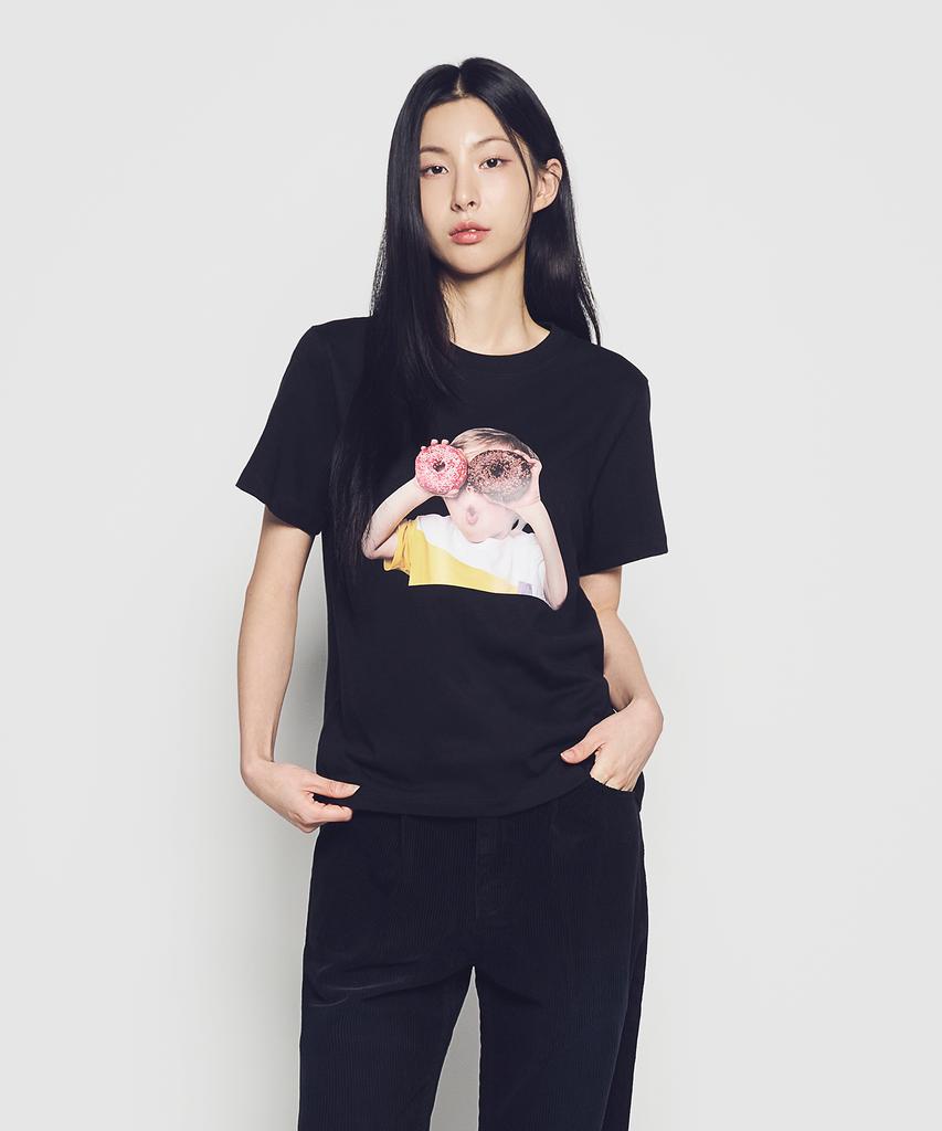ACME DE LA VIE Woman Adlv Baby Face Donuts 1 Short Sleeve T-Shirt