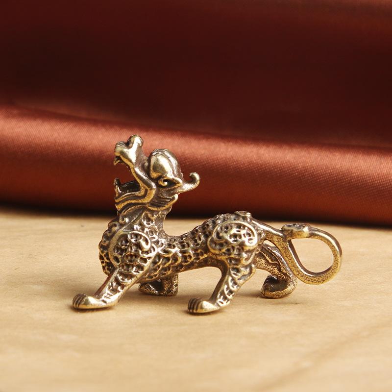 Pure Brass Money Qilin Keychain Pendant Wealth-Attracting Lucky Beast Pendant Handheld Old Bronze Wholesale