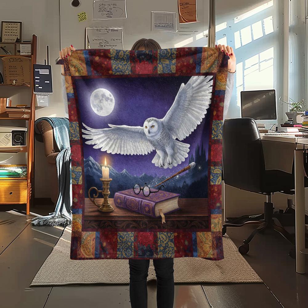1Pc Cartoon Print Flannel Blanket, High Quality Comfortable for All Seasons, Home Decor, Warmth and Comfort, Perfect for Christmas Birthday Gift