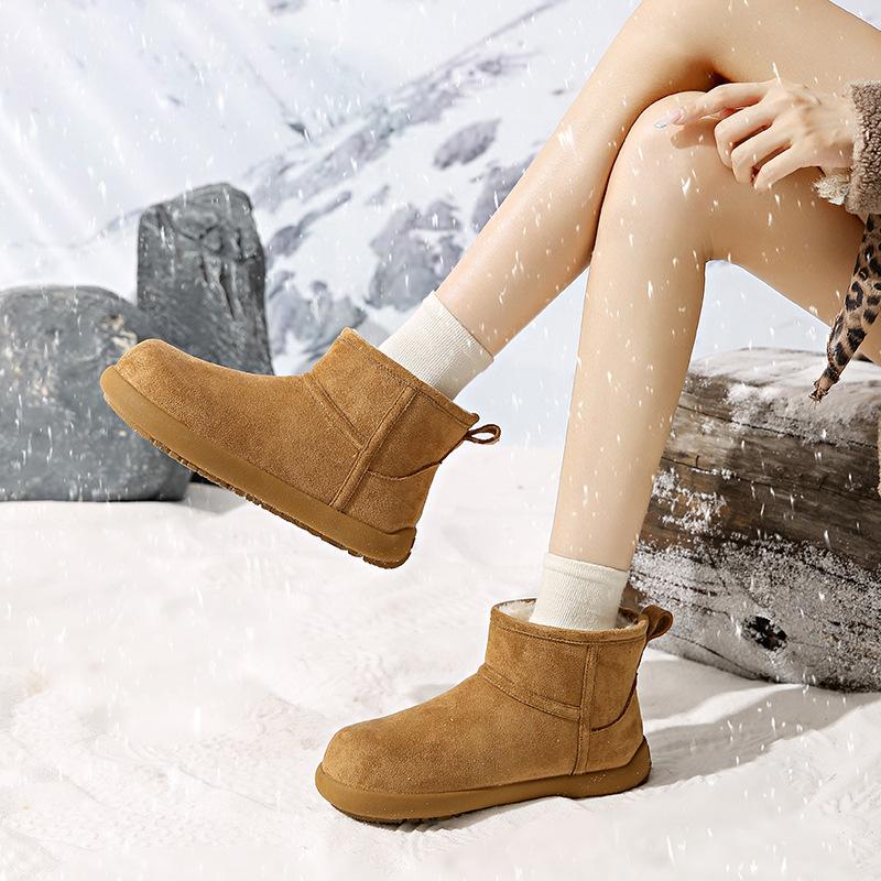 Waterproof Stupid Snow Boots Women's 2025 New Winter Velvet Thickened Short Tube Low-top Thick-soled Non-slip Bread Cotton Shoes