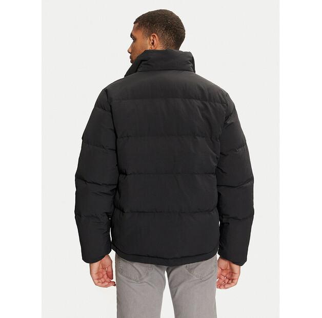 Пуховик Jack Wolfskin Nordlicht A60040 черный Regular Fit
