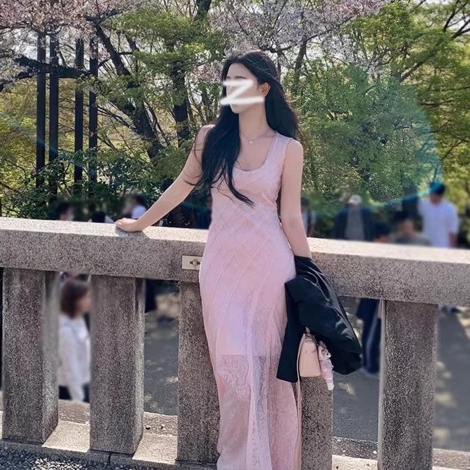 French pink lace dress women's summer new vacation style age-reducing temperament sleeveless waist A-shaped long skirt