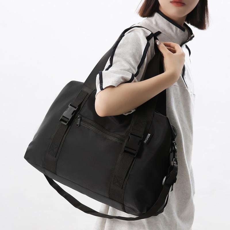 1pcs Large Capacity Outdoor Travel Casual Shoulder Bag Daily Commute Lightweight Crossbody Bag Versatile Nylon Tote