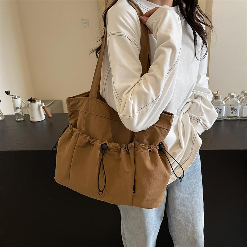 Women's Shoulder Bag Large Capacity Tote Bag Commuter Crossbody Bag