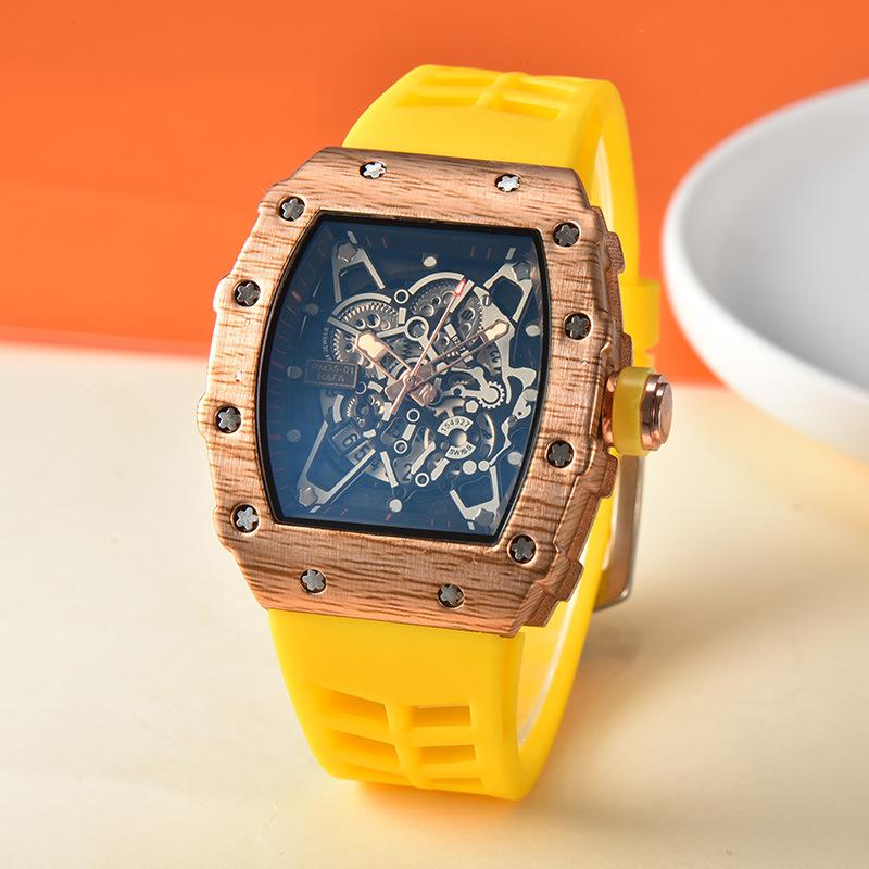 2025 Sports Wine Barrel Quartz Watch Fashion Men's Watch