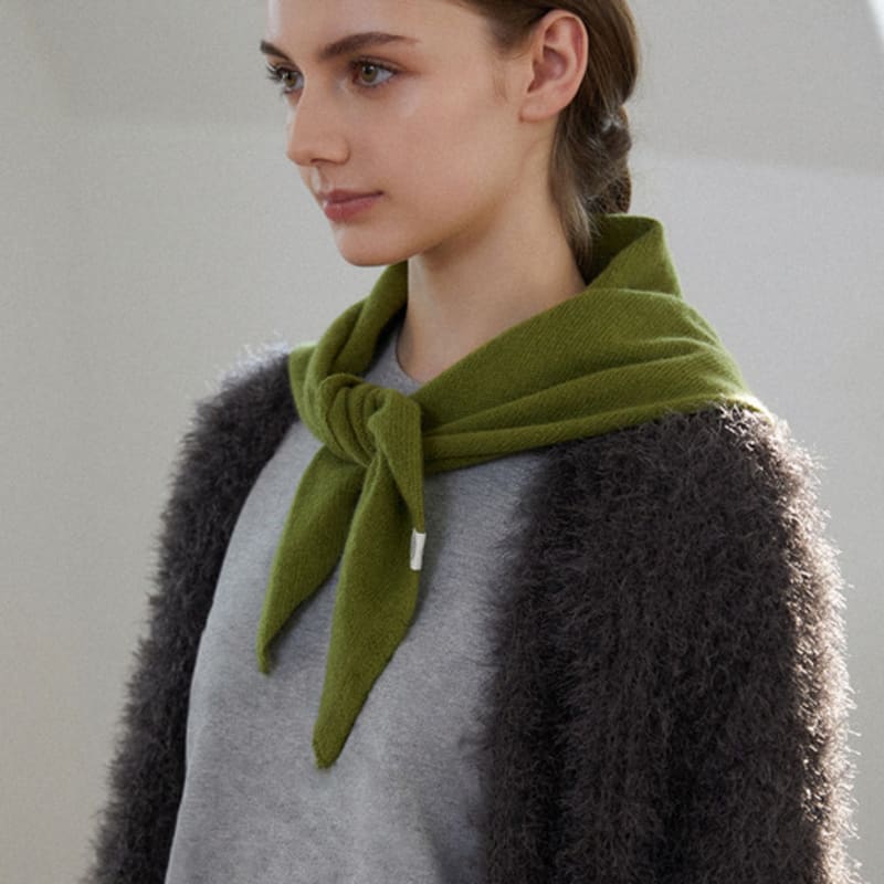 TATIANA Triangle 100% Wool Petite Muffler MF8114 8 Colors