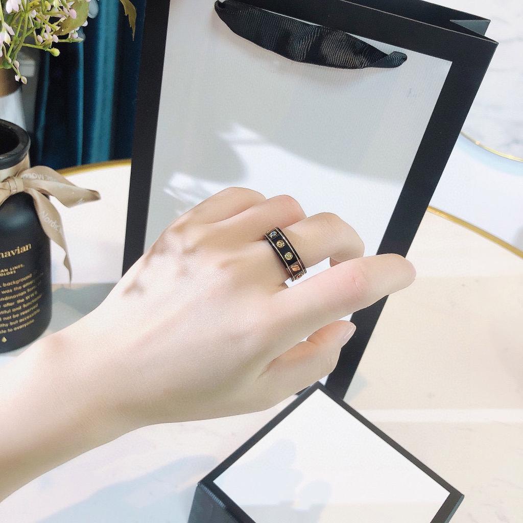 2023 New Popular Brand Vintage Women's Rings Luxury Jewelry for Women Designer Ring Fine Quality Fashion Classi Ceramic Rings