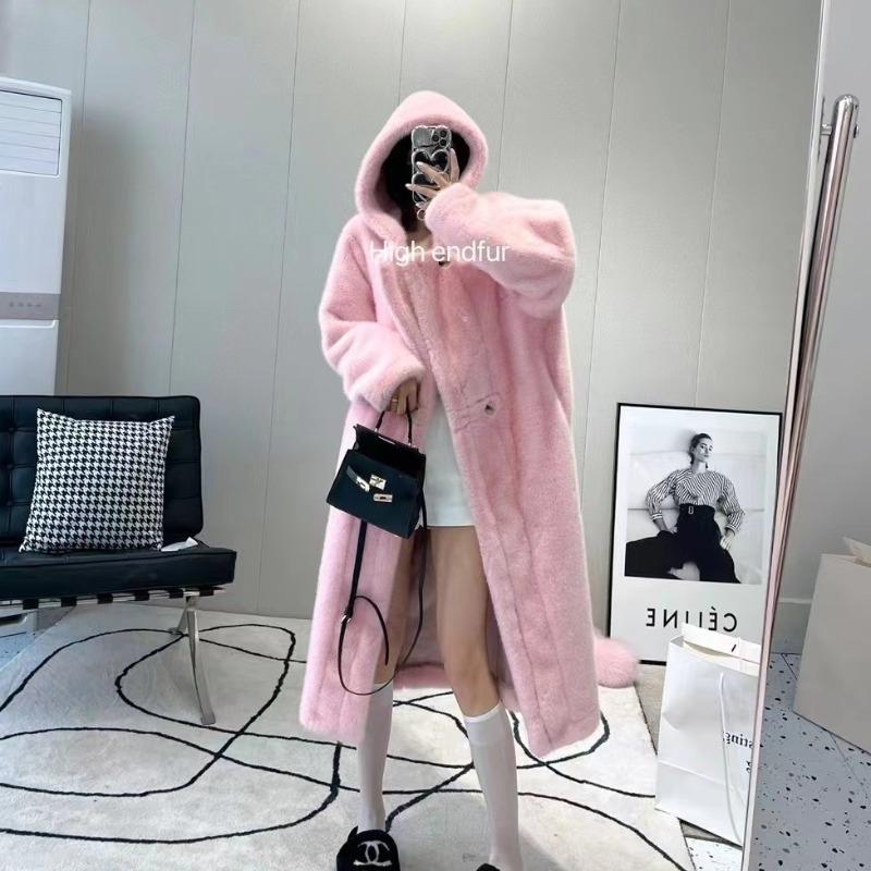 Шуба женская европейская норковая с капюшоном — фото 3