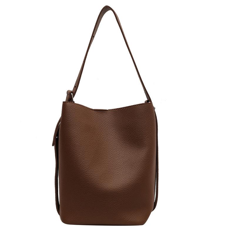 Large Capacity Retro Home Niche Bucket New Child and Mother High Texture Shoulder Armpit Bag