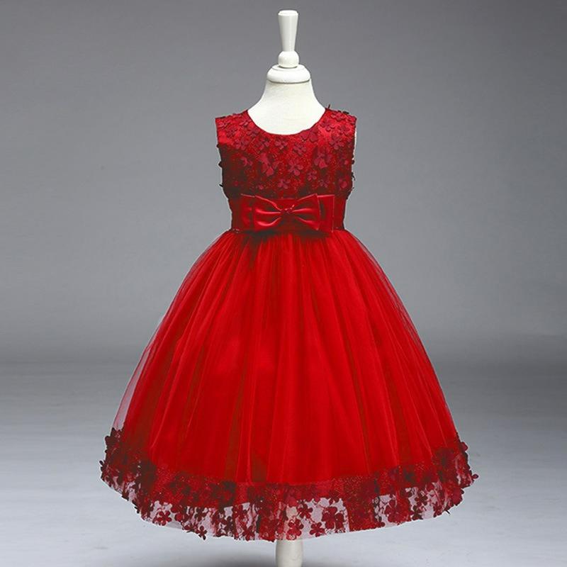 Barnklänning Bröllopsklänning Prinsessklänning Damföreställning Spetsklänning Flickklänning Klänning