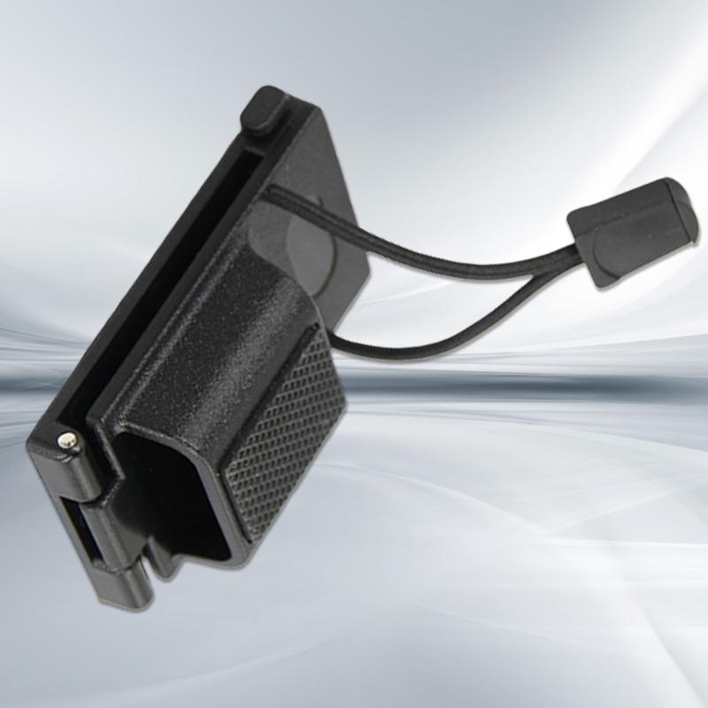 Secure Radio Carriers Clip for Construction Workers, Warehouse Staff Service Belts, Two Way Radio In Law Enforcement Use