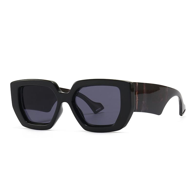 

Vintage Fashion Square Sunglasses Women 2022 For Men Classic Luxury Brand Designer Trend Travel Sun Glasses For Female UV400 as the picture
