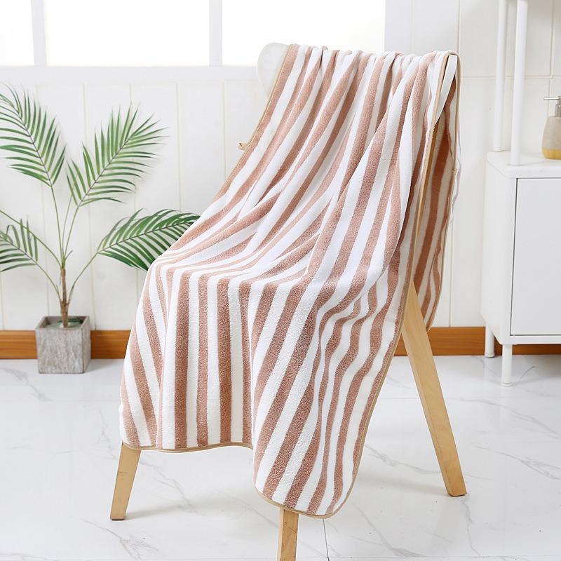 Double-sided Microfiber Coral Fleece Adult Bath Towel with Striped Color Strips Quick-drying Soft and Absorbent for Home Use