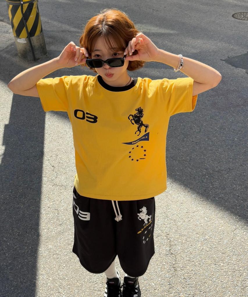 AMOU Sporty Horse Half T-Shirts Yellow