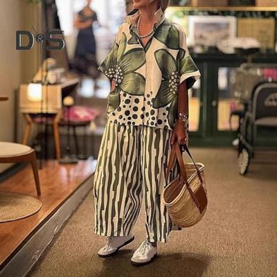 Women's Floral Print Loose Two-Piece Set Lapel Short Sleeve Top Wide Leg Pants Set Summer Casual Boho Streetwear
