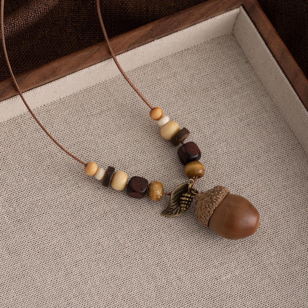 Retro Mori Literarischer Stil Langes Hölzernes Eichel-Halsband Nische Kreativ Zen Ethnisch Stil Mode Perlen-Halsband