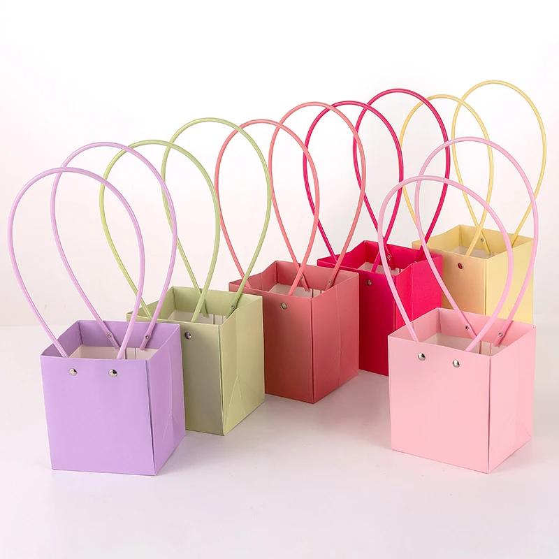 1pcs New Colored Waterproof Kraft Paper Handbag Handheld Gift Snack Bouquet Handbags Festival Flower Gift Packaging Handbag