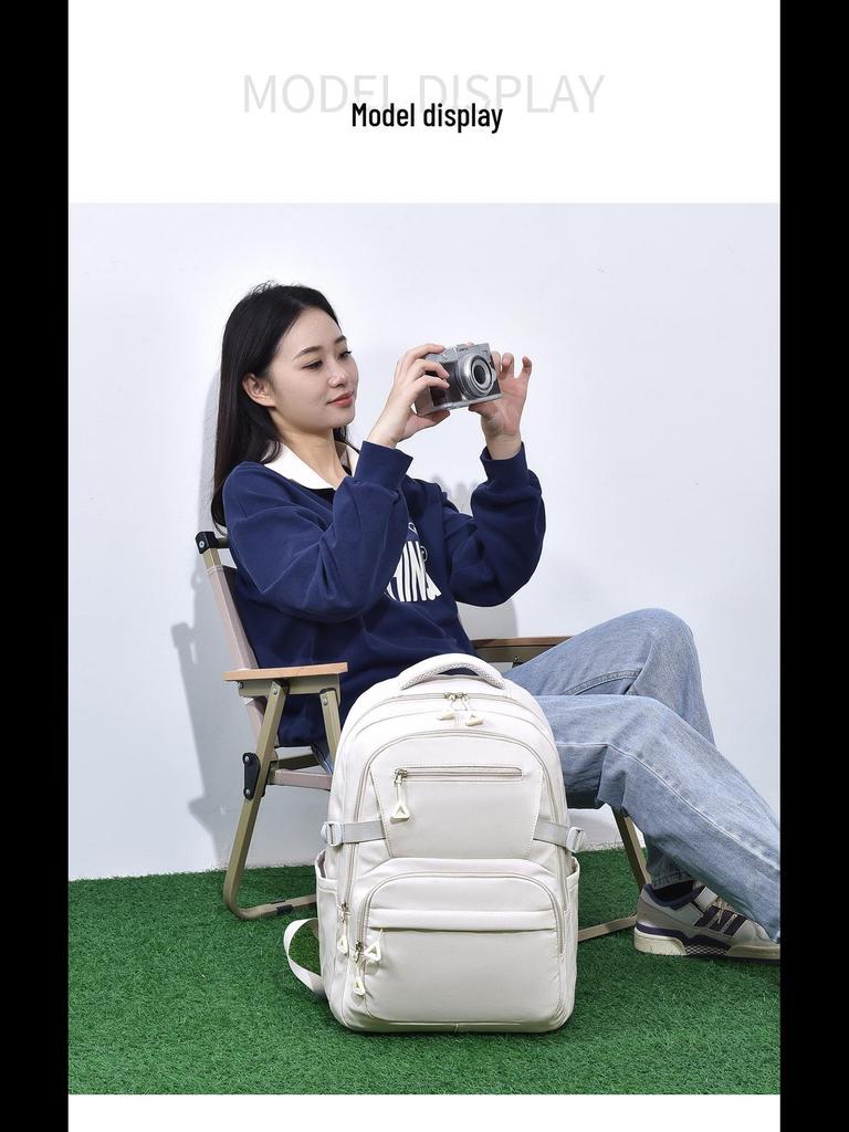 Korean Style Large Capacity Splash-Proof Backpack for College Students and Outdoor Travel