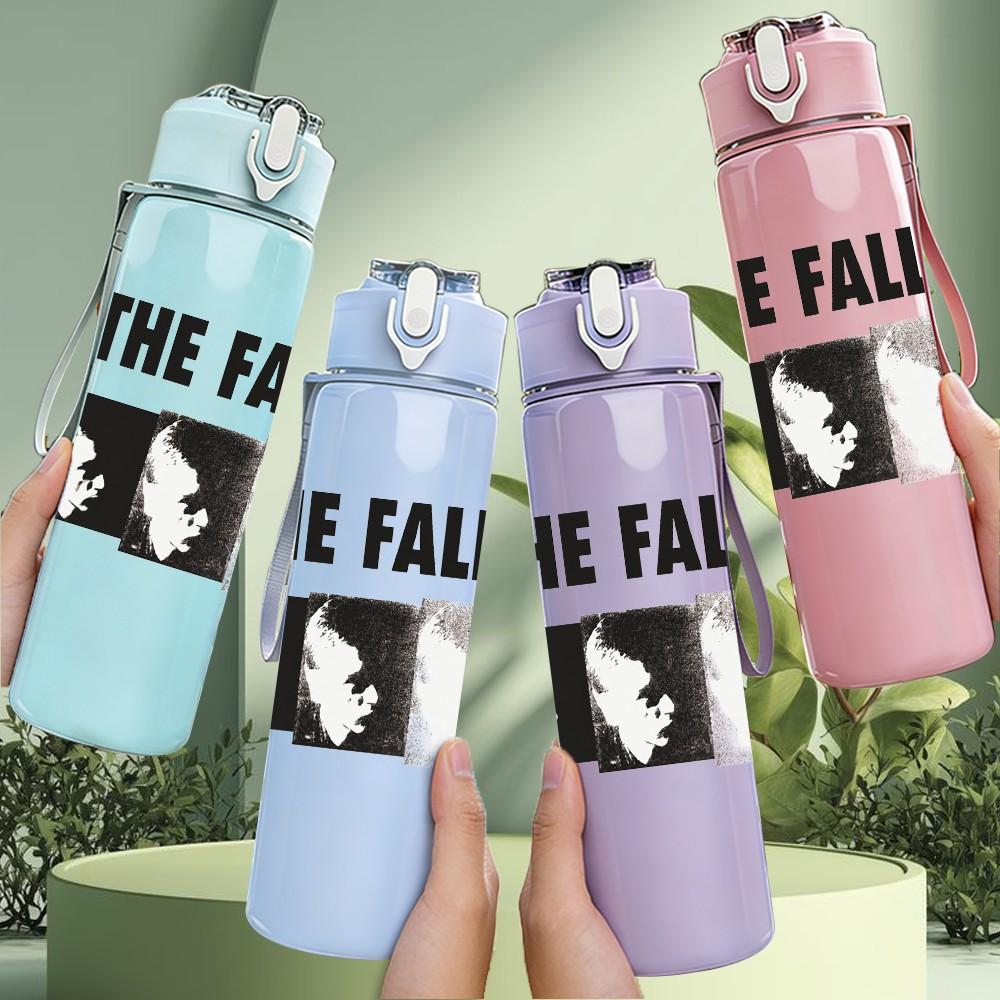 1PC The Fall Band Dark Collage Print 750ml Colorful Plastic Sports Water Bottle Leakproof Pop Up Lid with Straw for Outdoor Work Home Use
