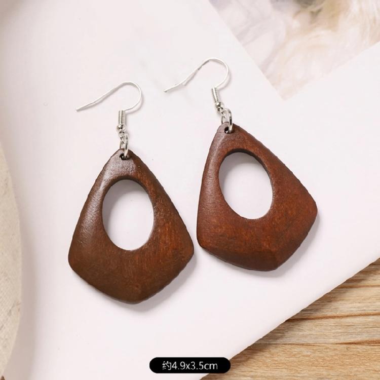 Elegant Wooden Earrings Geometric Design Lightweight And Comfortable Great For Enhancing Fall And Winter Fashion Styles
