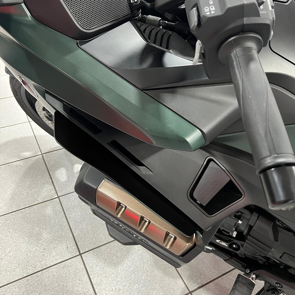 Tour Side Wind Deflectors For Honda Goldwing 1800 2018-2025 Wind Deflectors Gold Wing Lower Air Deflector GL1800 Gold Wing
