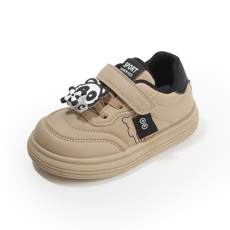 Clearance children's sports shoes 2025 spring and autumn boys' casual board shoes cartoon girls' bread shoes soft-soled baby shoes