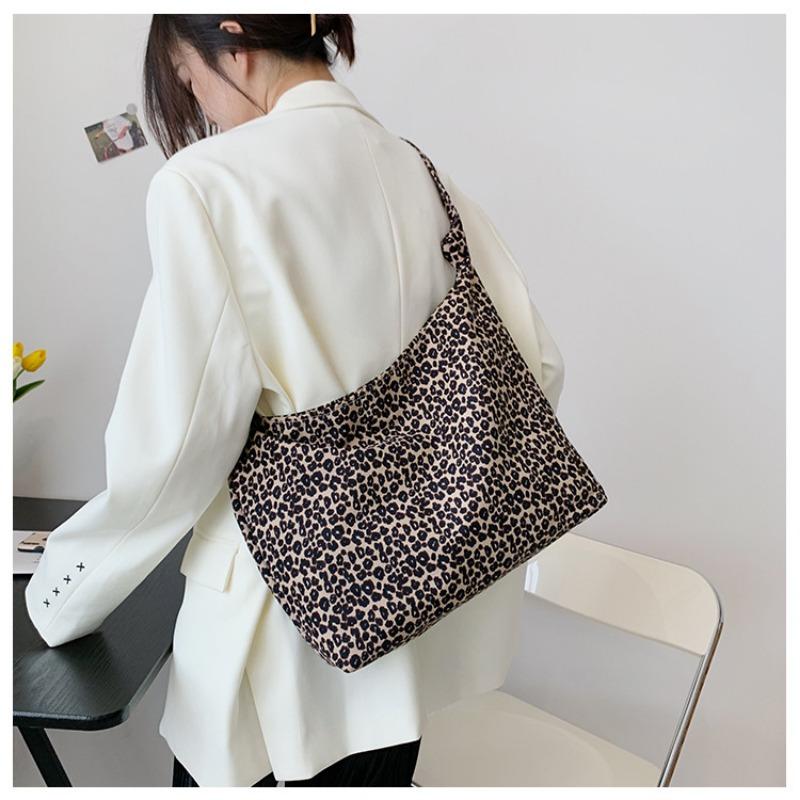 Leopard Print Diagonal Cross Large Capacity Single Shoulder Canvas Bag