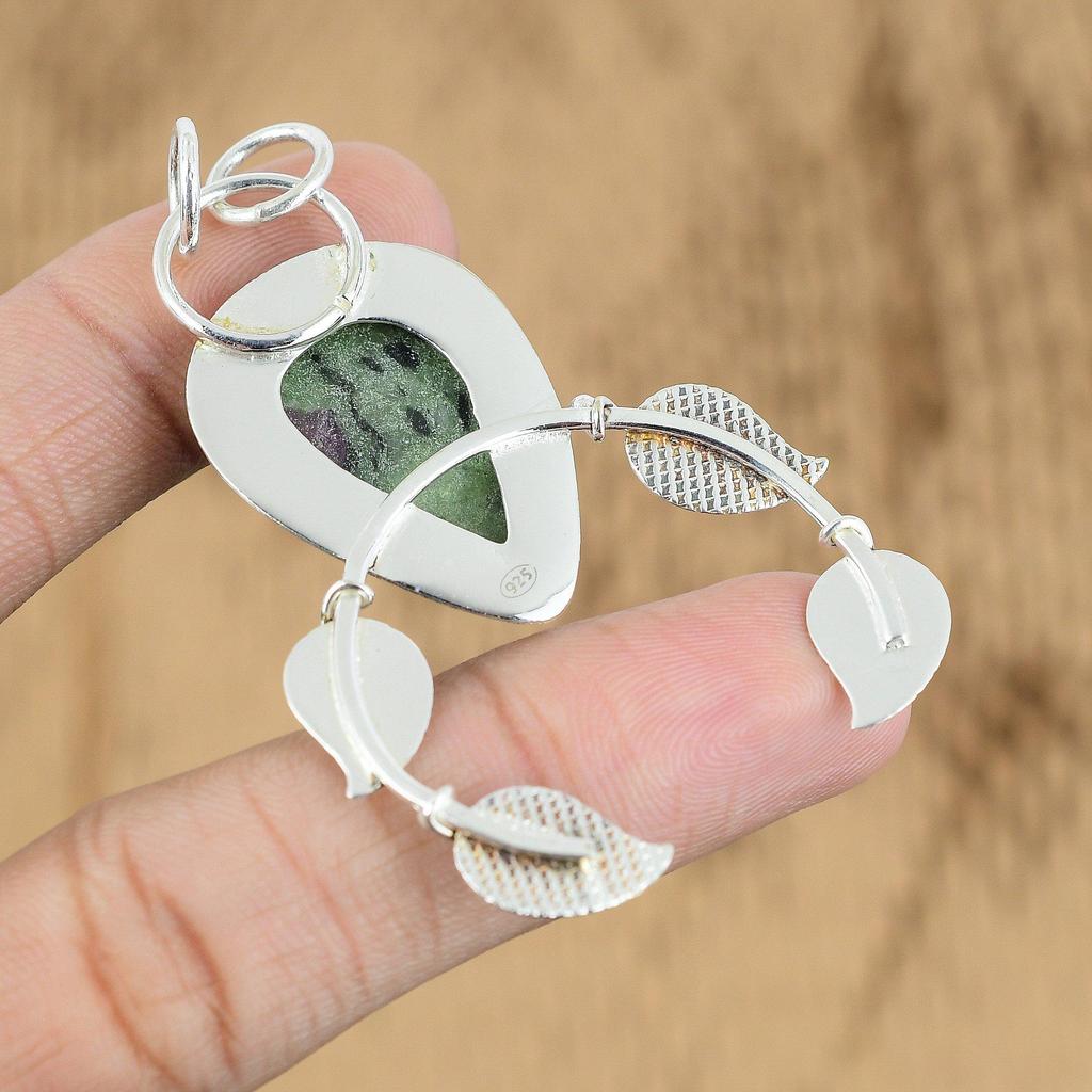 Naturalny Rubin Zoisyt Kamień Szlachetny Biżuteria Srebro Próby 925 Wisiorek Dla Dziewczyn