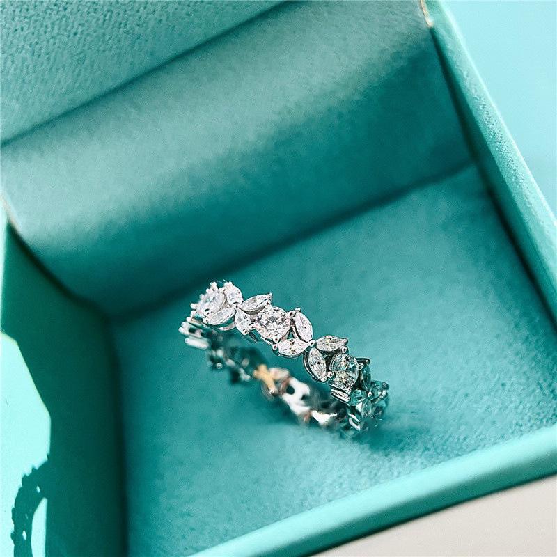 

S925 Sterling Silver Elegant Temperament Ring: Luxury Index Finger Design for Women s Fashion US Size 10