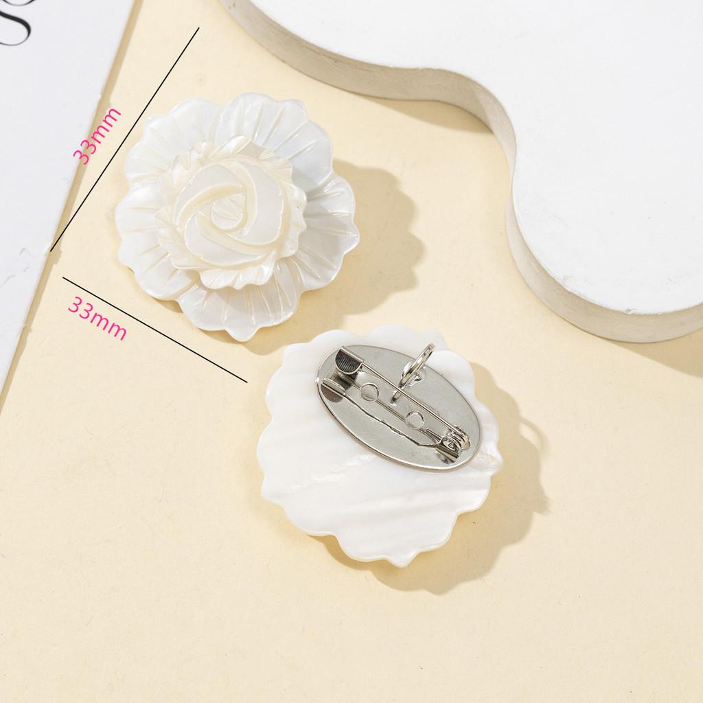 Shell Flower Brooch Pin Jewelry With Double Layer Design For Women And Men