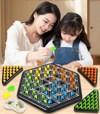 Kinderen Denktraining Driehoek Schaak - Nieuwe Geometrie Ketting Puzzel Desktop Spel Elastiekje Training Familie Interactie