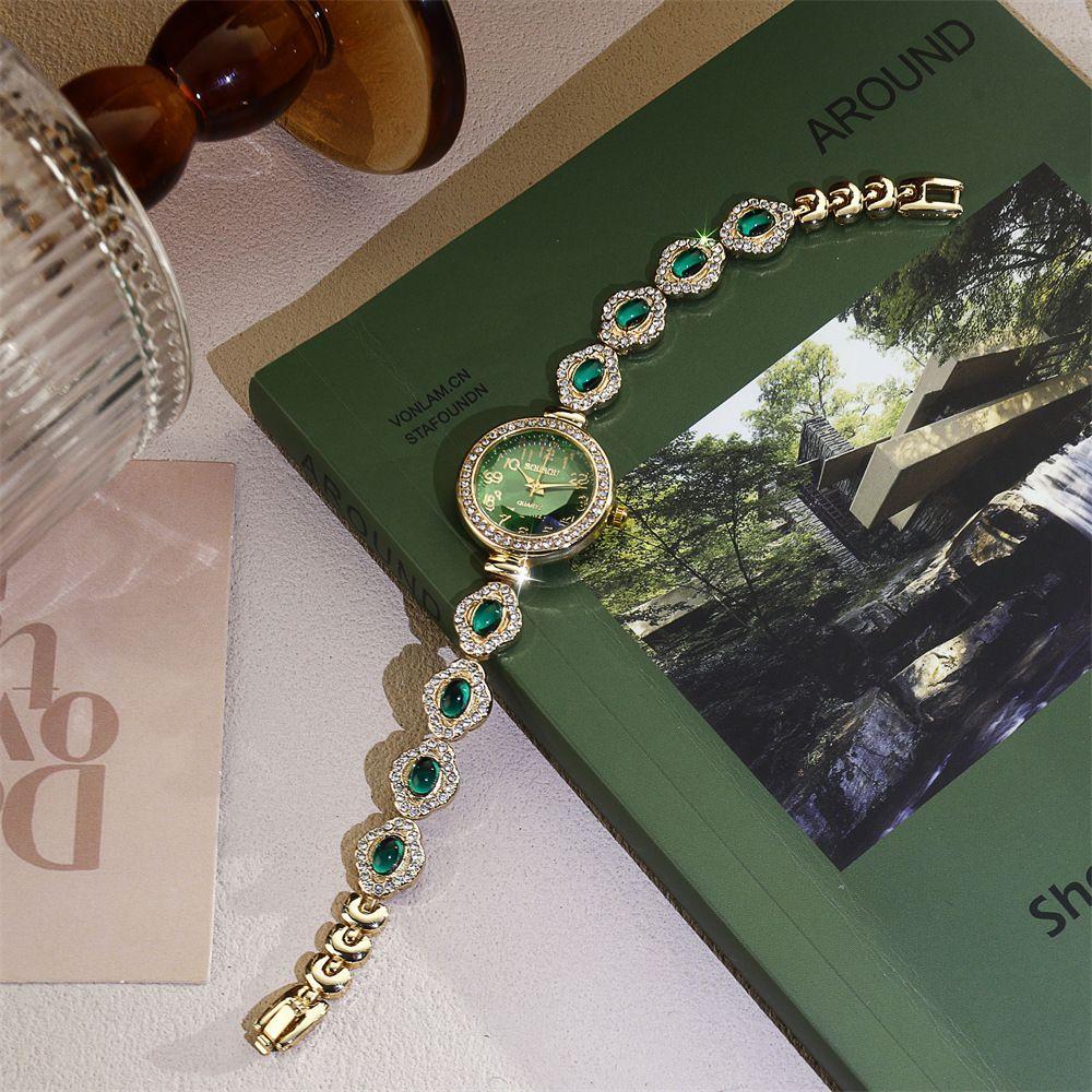 Rhinestone Quartz Watches with Adjustable Bracelet Wrist Decoration Fashion Women Wristwatch  Gift