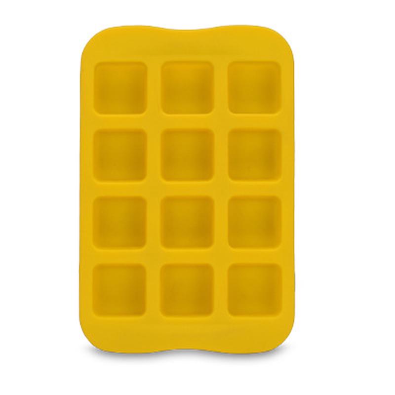 Herzförmige Eiswürfelform. Silikon-Eisform in Lebensmittelqualität. Flexibler Eisformkasten in mehreren Formen. Schokoladenform