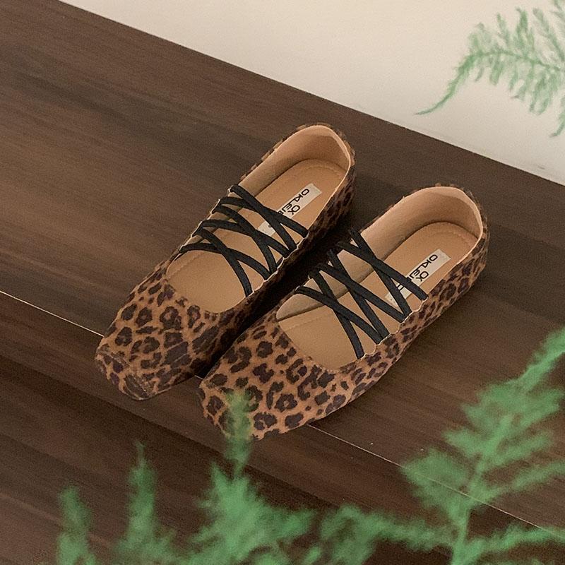 Fashion New Fashion Elastic Band Women Flats Slip On Shoes Soft Female Shallow Footwear Square Toe Ladies Mary Janes Flats Shoes