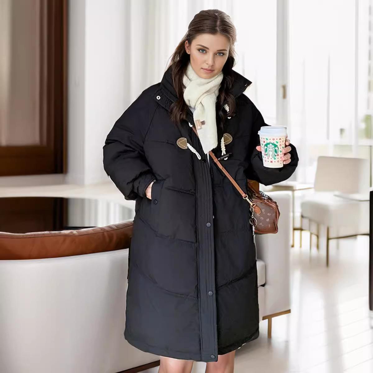 

Женская куртка YJKDYK 2024 зимняя женская длинная хлопковая куртка с высоким воротником и капюшоном на роговых пуговицах парки пальто женская повседневная куртка XL чёрный