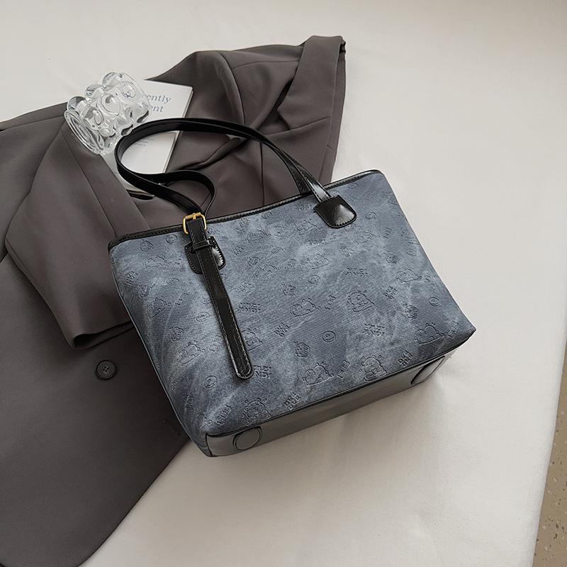 Fashion Large-capacity Bag Women's New Commuter Shoulder Underarm Bag Casual Versatile Tote Bag