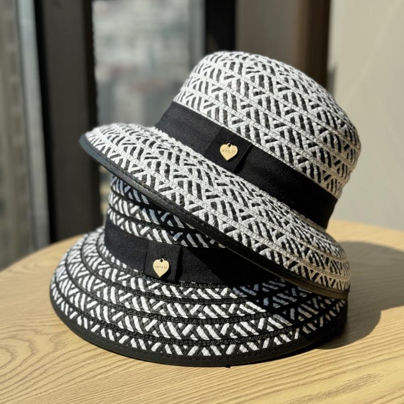 New Hepburn Style Fisherman Hat Children  Black and White Splicing Temperament Straw Hat Outdoor Sunscreen Sun Hat