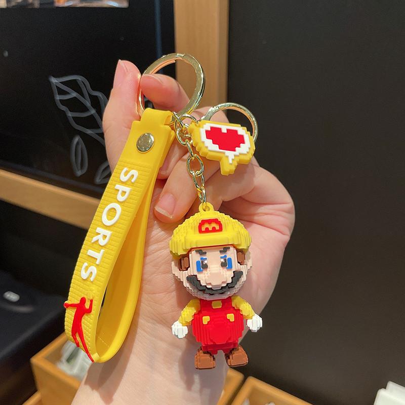 Kreativer Cartoon Mario Schlüsselanhänger Charmante PVC-Dekoration für Rucksack und Schlüssel