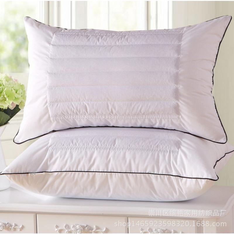 

Подушка Core Five Pillow Подушка из гречневого пера и бархата 48*74