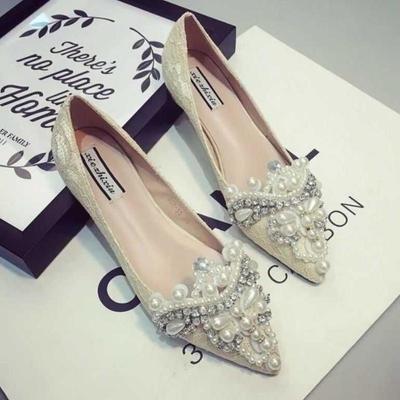 Nuove Scarpe Piatte Morbide con Perle a Corona Scarpe da Matrimonio Punta Appuntita Mocassini da Donna per Abito Tacco Basso con Perle Moda Donna Lusso taglia grande 43