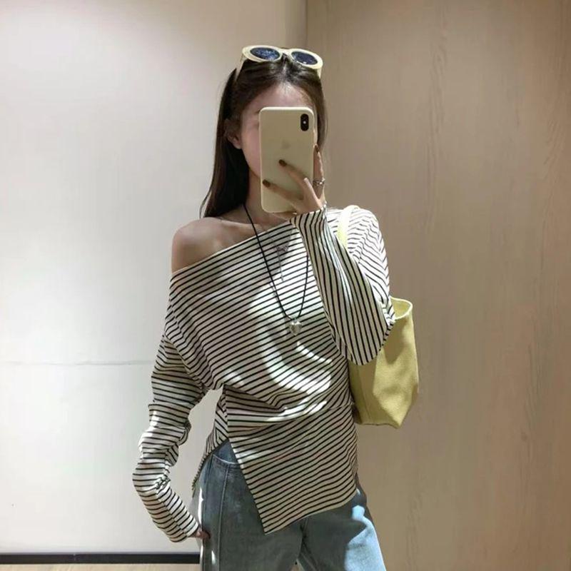 

2025 Chic Striped Off-Shoulder Long-Sleeve Slimming Women s Top for Spring/Summer L
