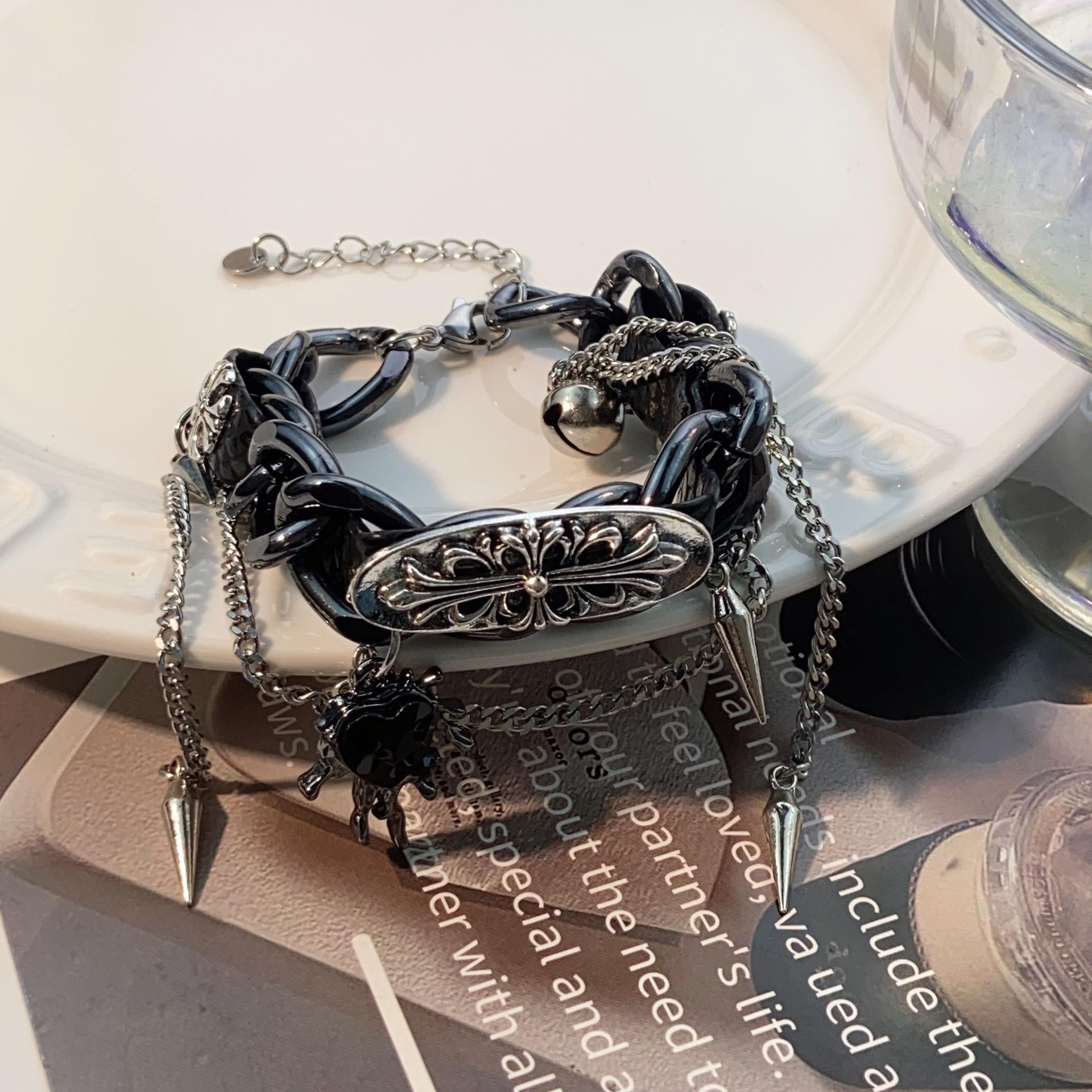 

Женские браслеты для модных украшений красный