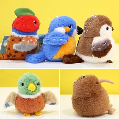 Bonecas e peluches – Peluches