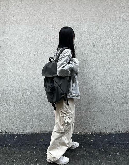 Ithinkso String Backpack