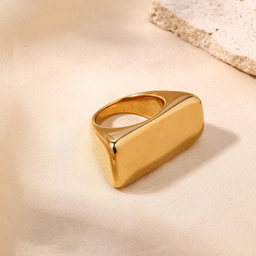 2025 Stainless Steel Ring Stock Ready Non Fading Ring Hip Hop Design Unisex Band Fashion Design Stylish Charm Ring Trendy Rings