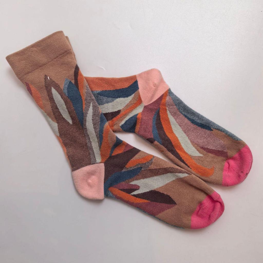French Artistic Oil Painting Series: Colorful Trendy Mid-Calf Cotton Socks for Women