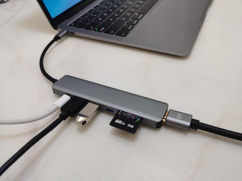 Cross-Border Type-C Hub: 7-in-1 Expansion Dock for Apple, Huawei, USB Devices