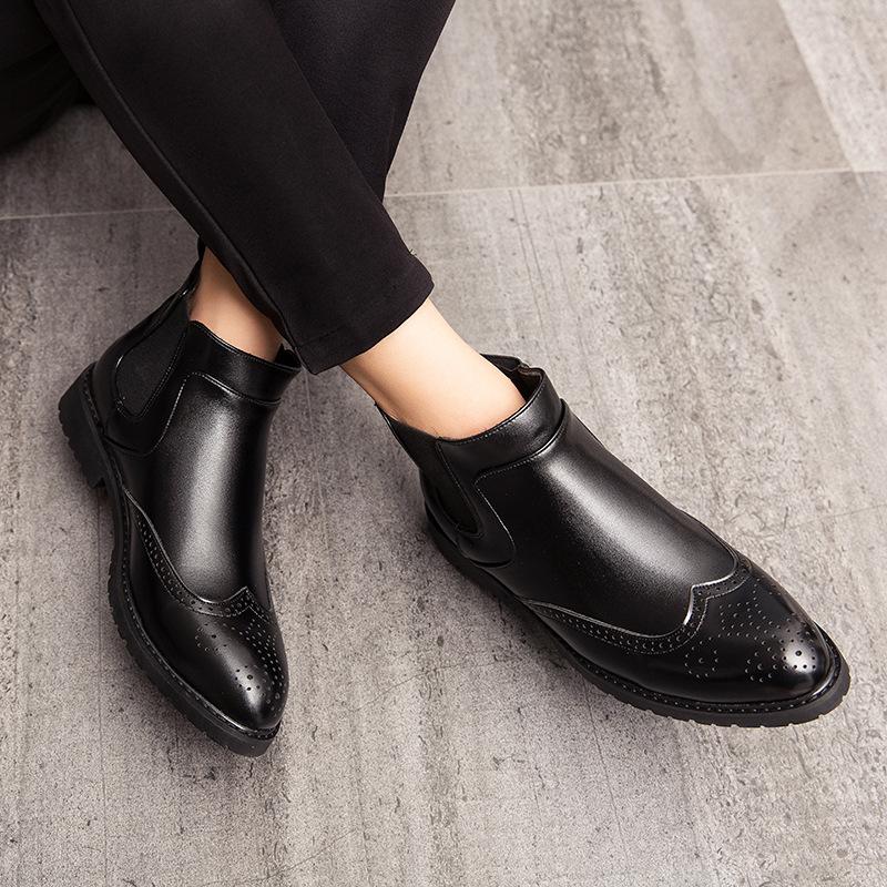 Large size Brock engraved trend British Korean version winter new men's retro leather shoes high top leather boots men