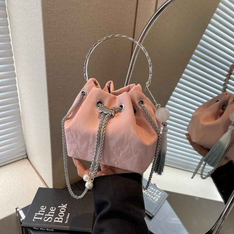 

Модная женская сумка через плечо, многофункциональная женская сумка-ведро с цепочкой, удобная сумка с кисточками, материал PU